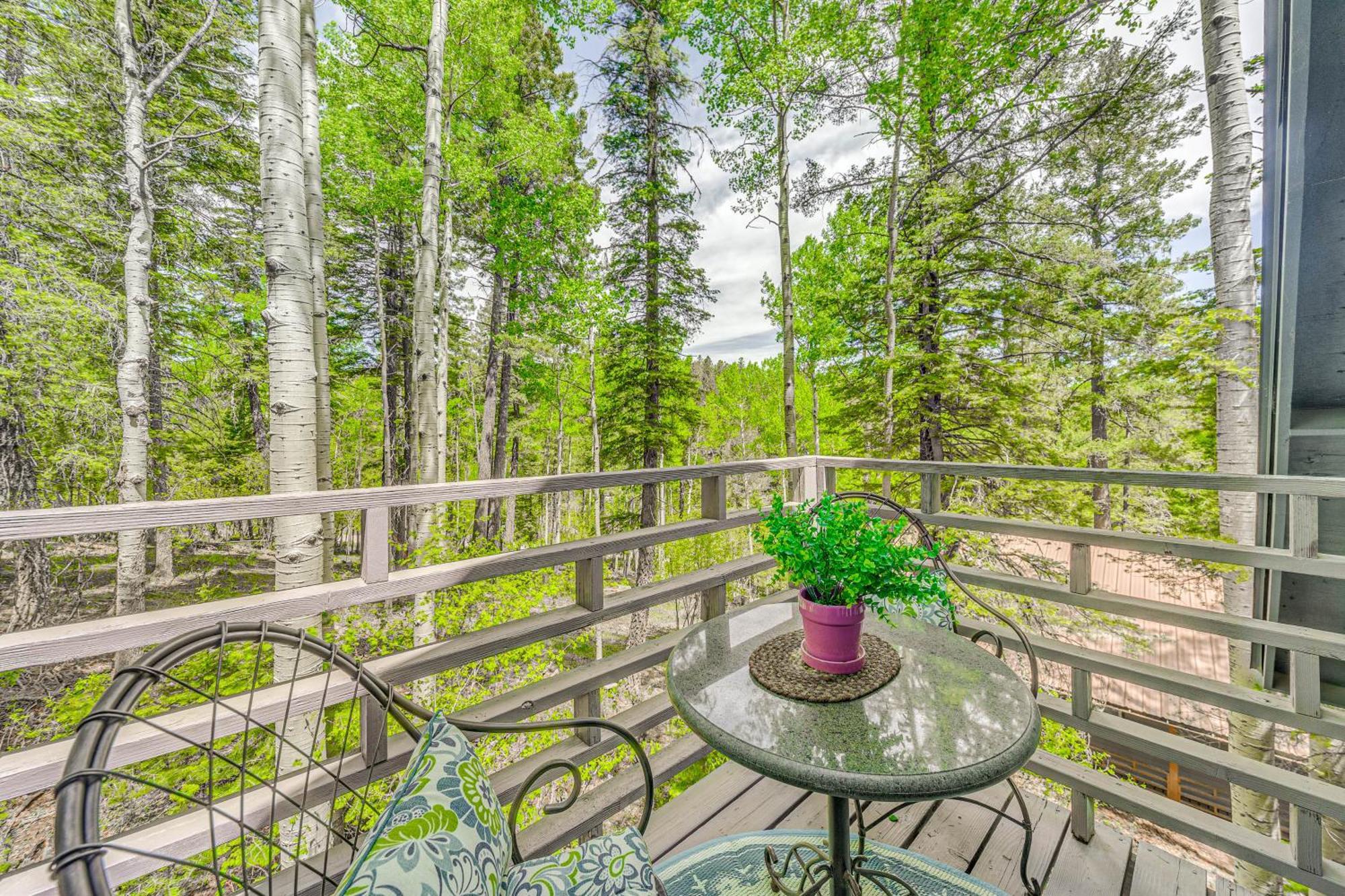 Quaint Cloudcroft Cabin With Stunning Forest Views! Экстерьер фото