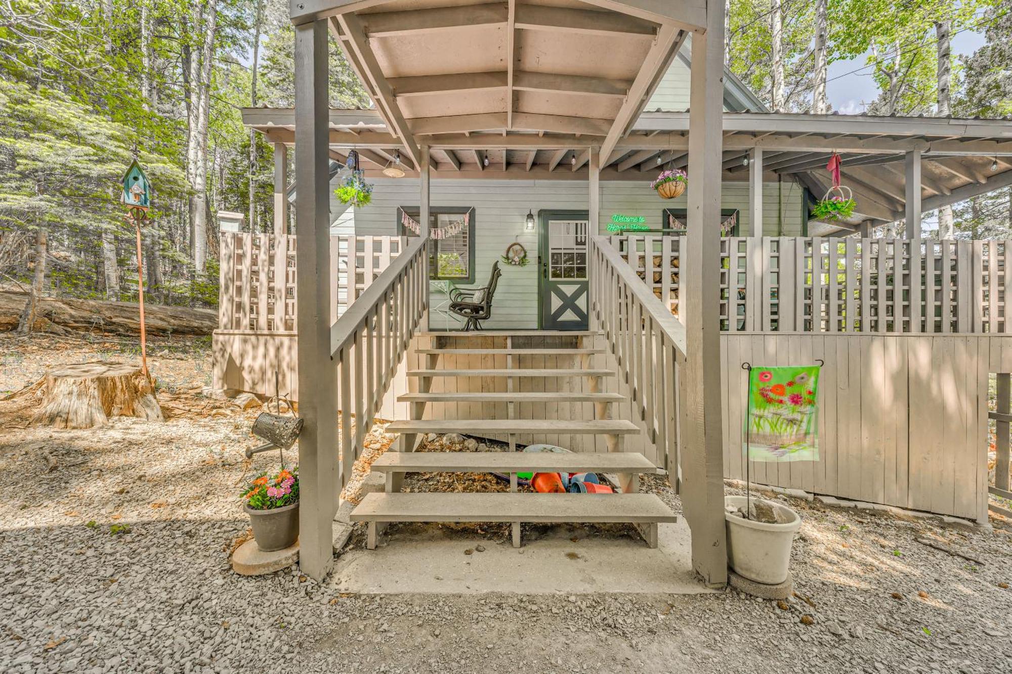 Quaint Cloudcroft Cabin With Stunning Forest Views! Экстерьер фото